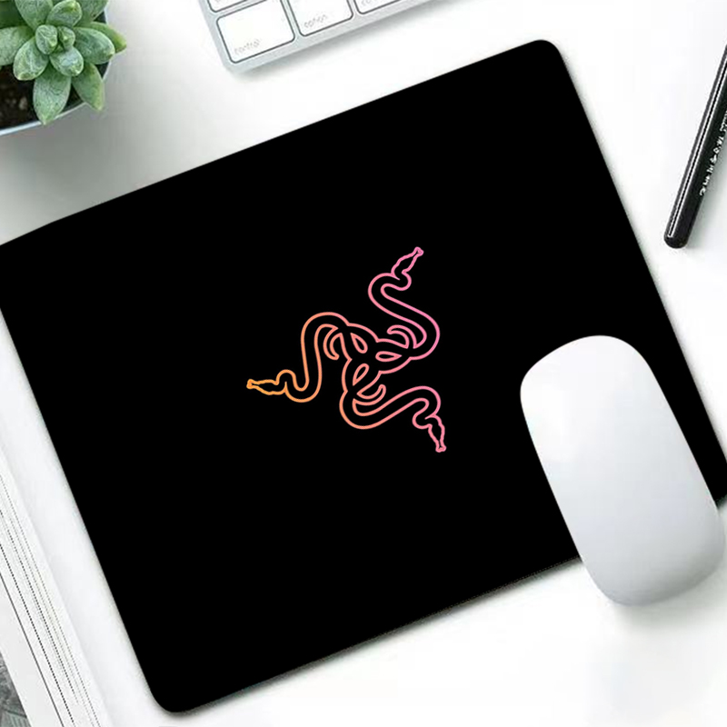 Pc Gaming Used - Razer Luxe Muismat Anime Gamer Bureaumat