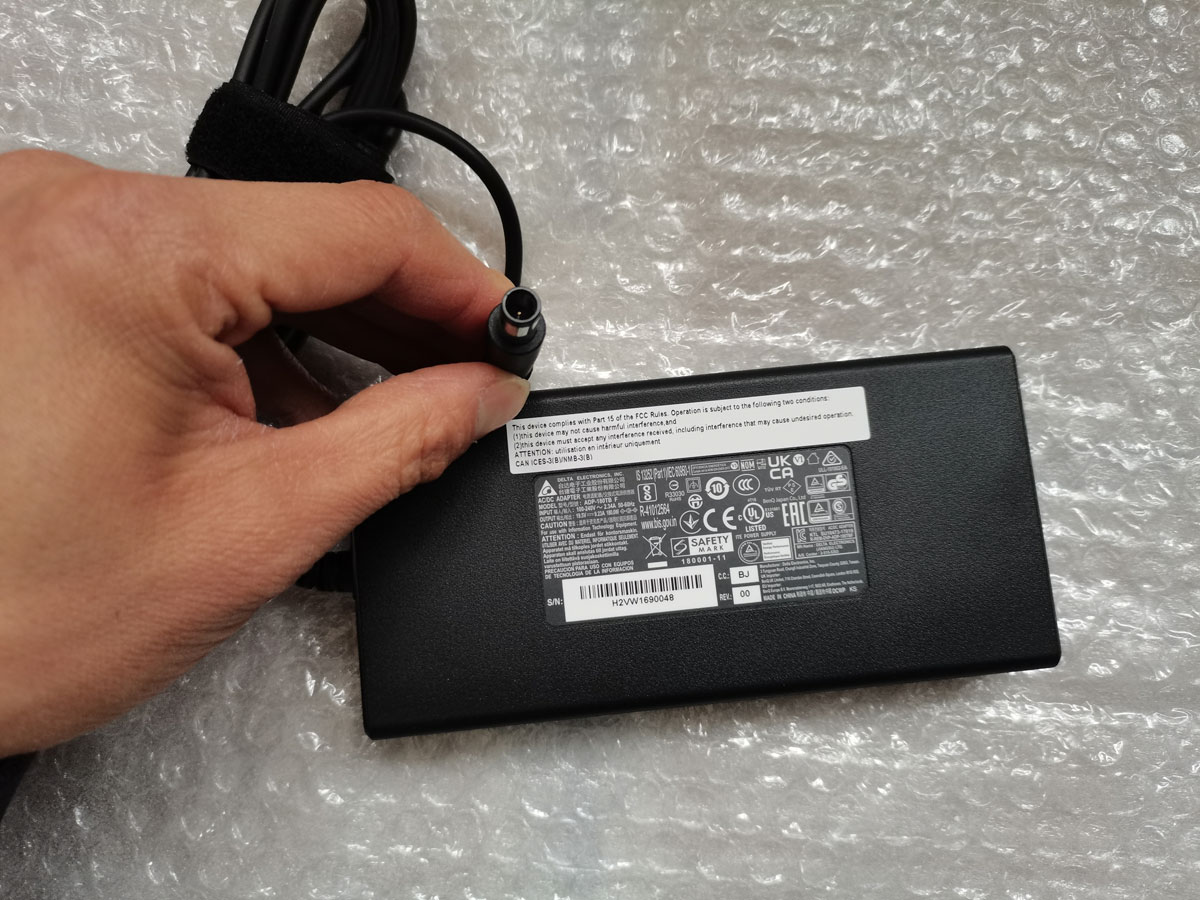 Nieuwe Slim OEM Delta 19.5V 9. - Pc Gaming Uk recensie en prijs